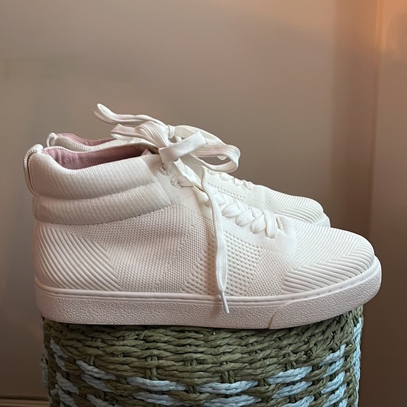 VIVAIA -Round-Toe High-Top Sneakers (Sz EU 41) - Picture 1 of 9